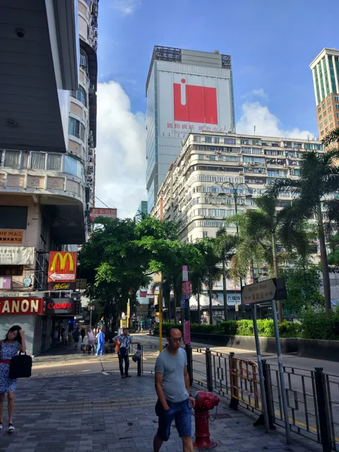 Panda's Hostel - Elegant