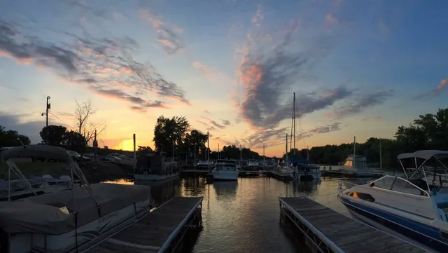 River Heights Marina
