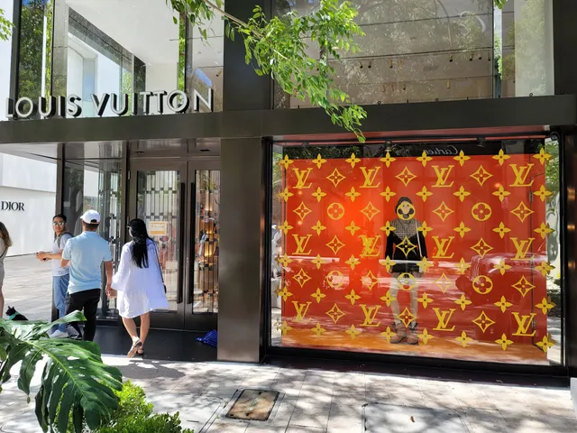 Louis Vuitton Miami Design District