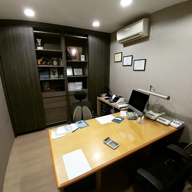 Sell Diamond & Gold Jewellery Singapore - Jumbo Gold & Diamonds