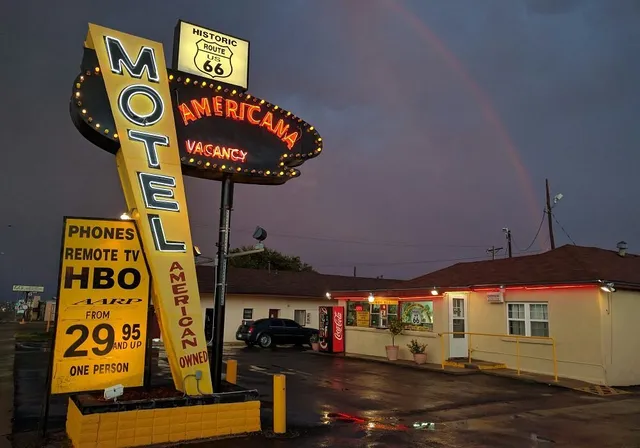 Americana Motel