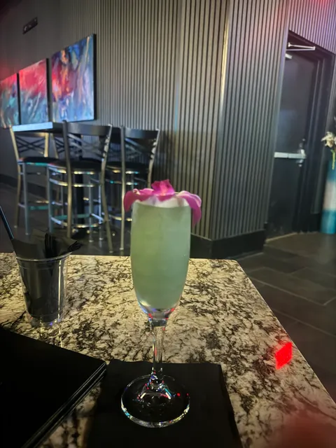 Ask Questions Ultralounge