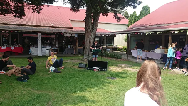 Hokowhitu Village Centre