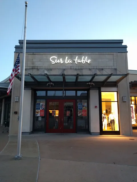 Sur La Table