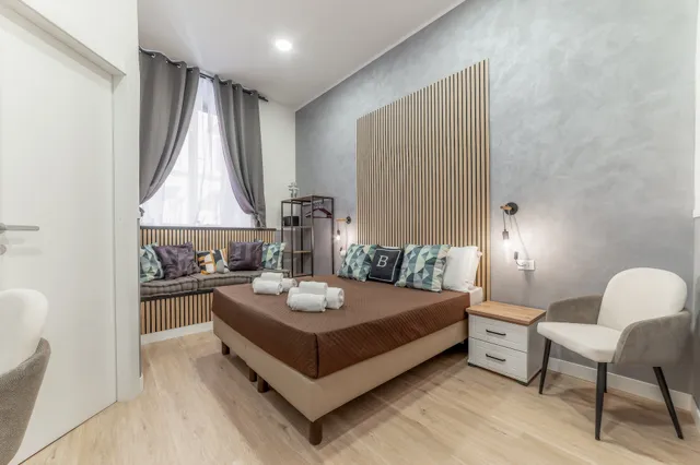 Bello Urban Boutique - Golden Keys Collection