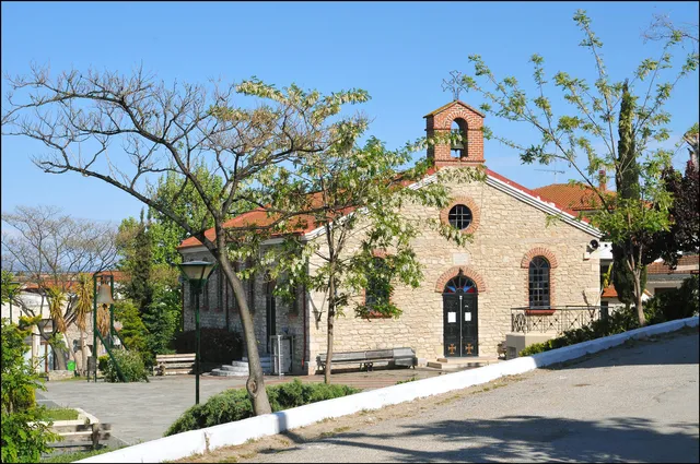 Wonderful Summer House in Nea Fokea