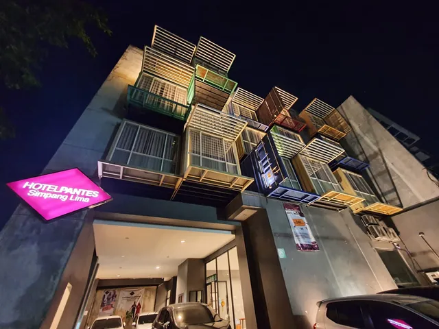 Hotel Pantes Simpang lima