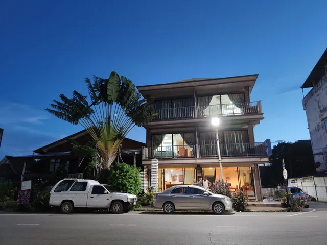 ที่พักริมโขง ปันสุข โรงแรม นครพนม