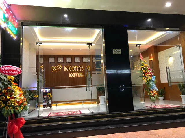 Khách sạn Mỹ Ngọc