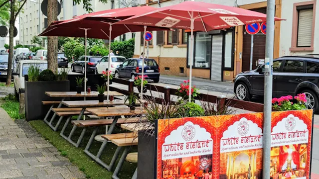 White Elefant - Offenbach am Main
