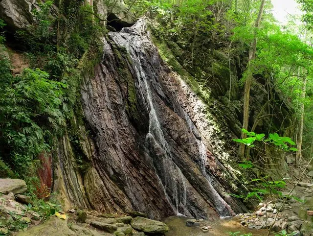 Cascada Quintero
