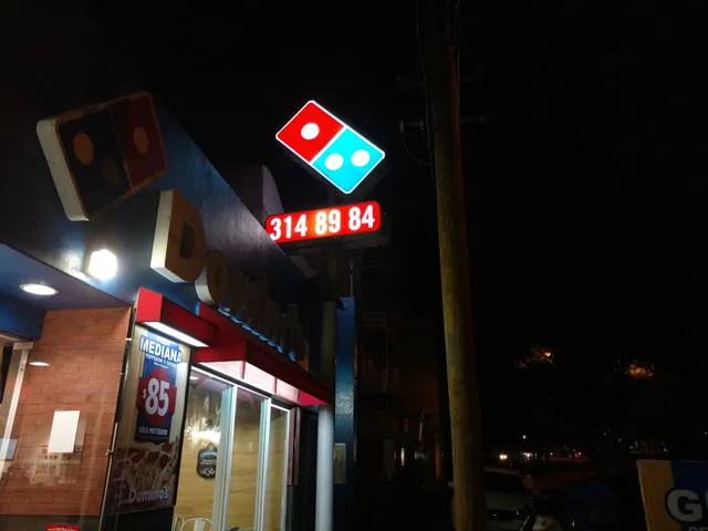 Domino's