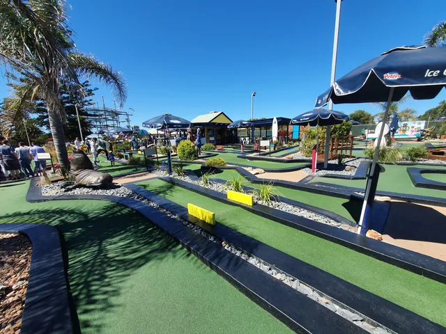 West Beach Mini Golf