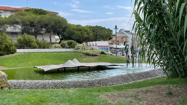 Fontana "Il Tappeto Sospeso"