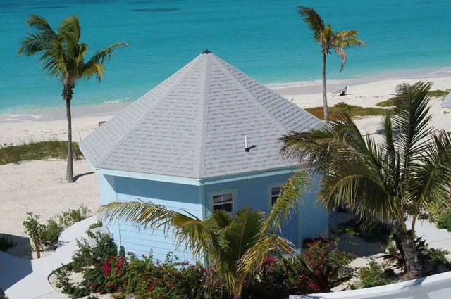Paradise Bay Bahamas