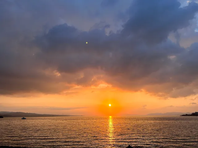 Local do pôr do sol do Lago Shinji - Torupa