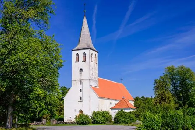 Pühalepa Church