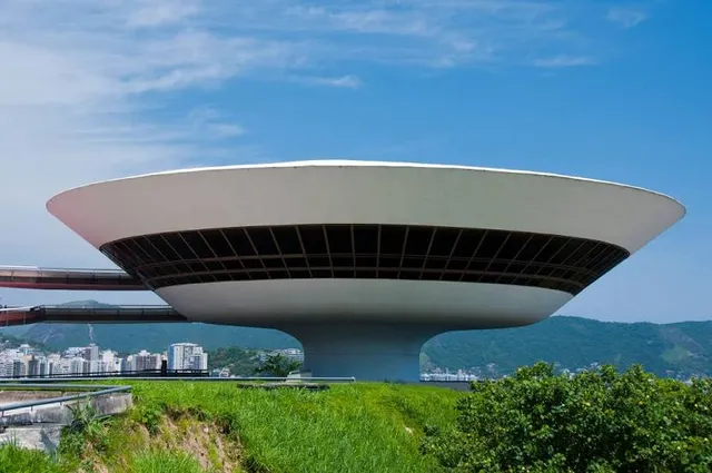 Niterói Contemporary Art Museum