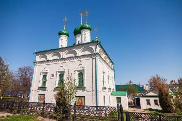 Mother Patroness Monument
