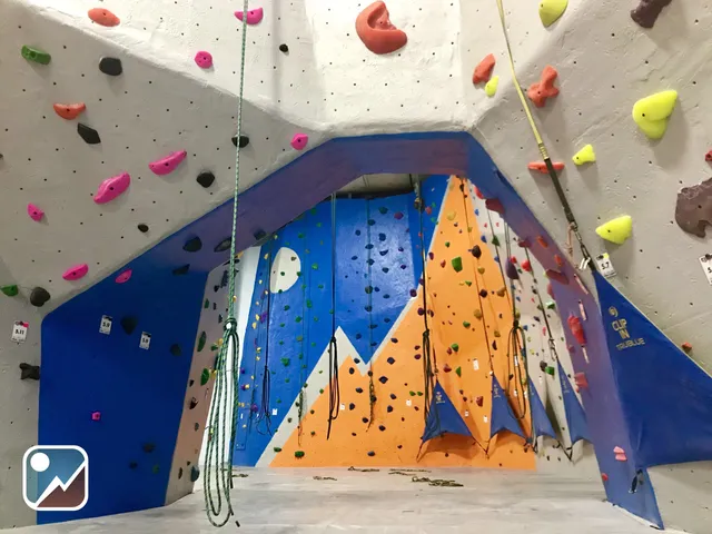 Rock Spot Climbing: Boston-Dedham
