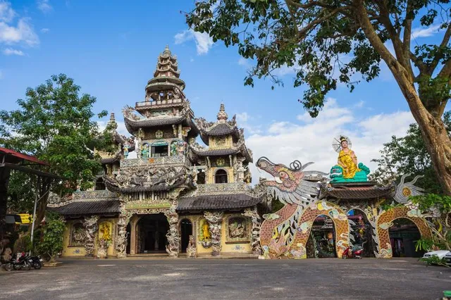 Linh Phuoc Pagoda