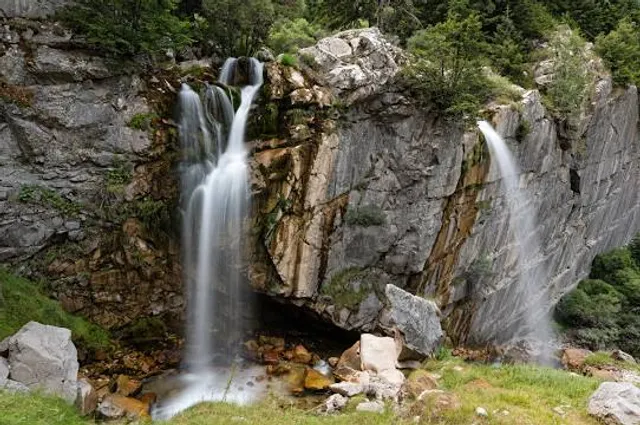 Souda Waterfalls