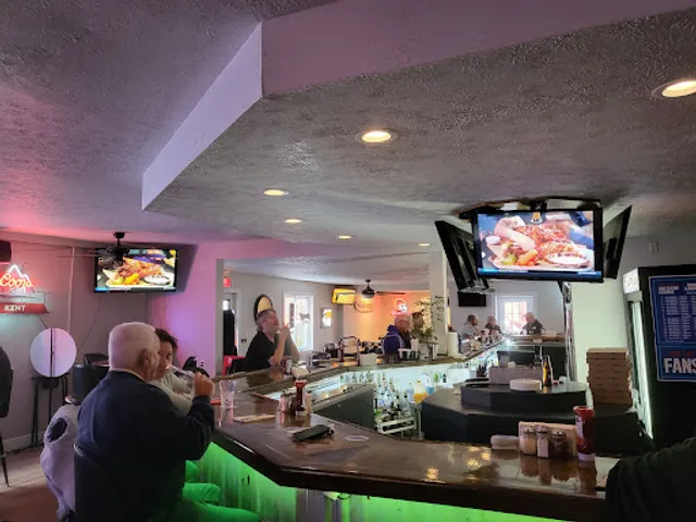 Clubhouse Brady Lake