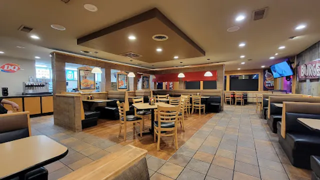 Dairy Queen Grill & Chill