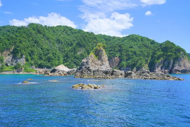 Sasagawa-nagare Coast Boat Ride