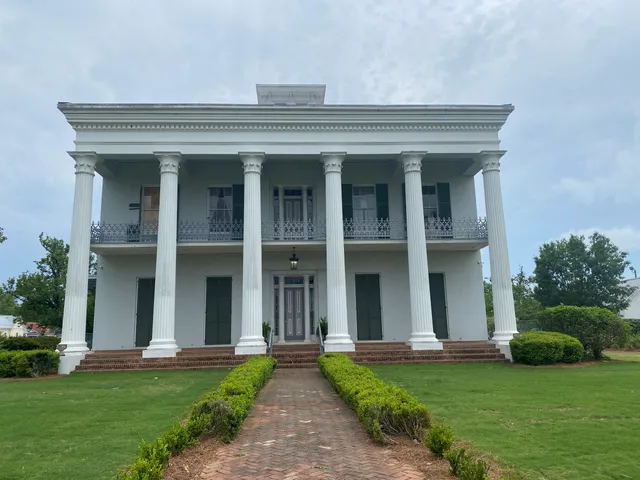 Sturdivant Hall Museum