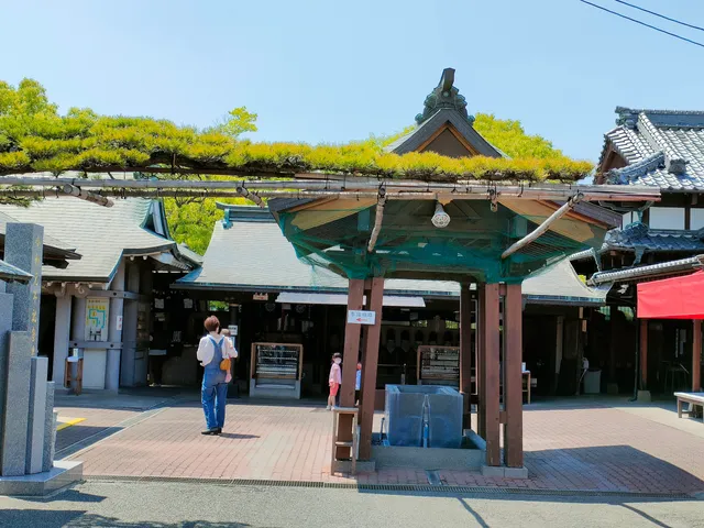 Nagatoishinanakijizoson