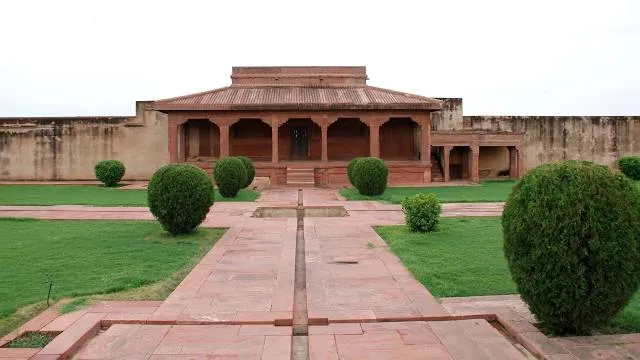 आम खास बाग सिरहिन्द