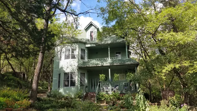 Bonniebrook Home & Museum