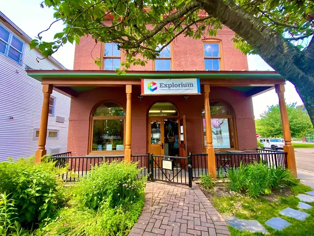 Long Island Explorium