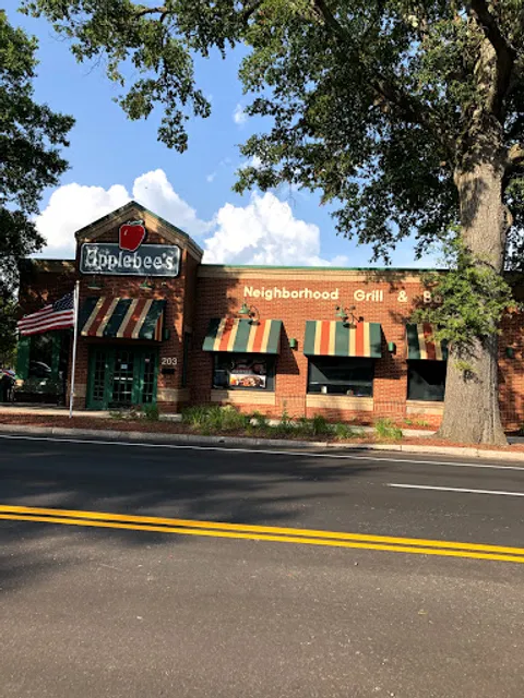 Applebee's Grill + Bar
