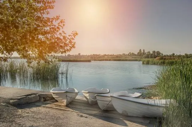 Ivars i Vila-sana Pond