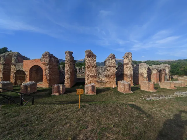 Area Archeologica di Amiternum - Teatro Romano