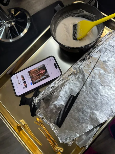 Alvarado's Beauty & Barber