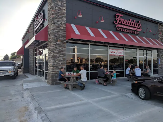 Freddy's Frozen Custard & Steakburgers