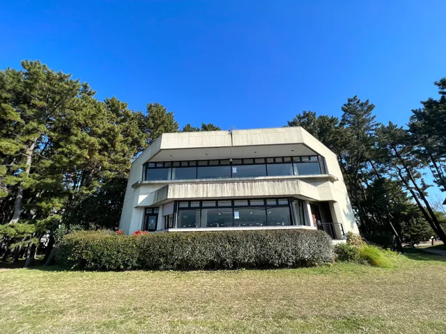 Nagoya City Birdwatching Center