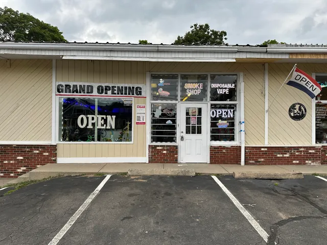 CLOUDZILLA TOBACCO &VAPE