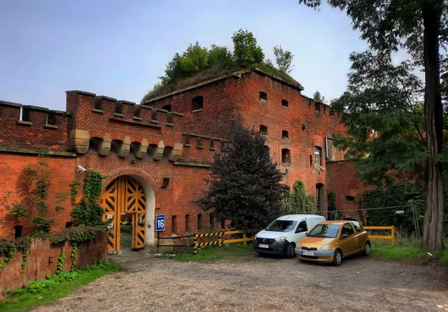 Fort 12 Luneta Warszawska Twierdza Kraków