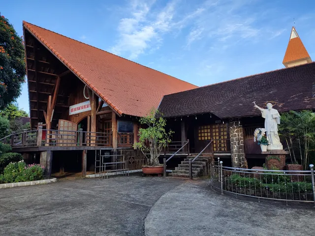 Ban Me Thuot Bishop Residence