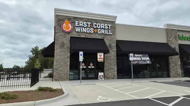 East Coast Wings + Grill - Mooresville