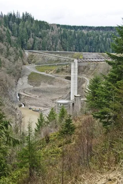 Mud Mountain Dam