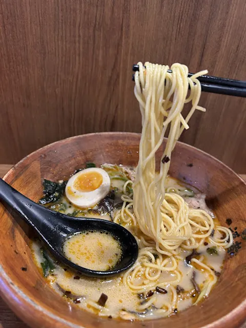 頑者炙燒拉麵 總店