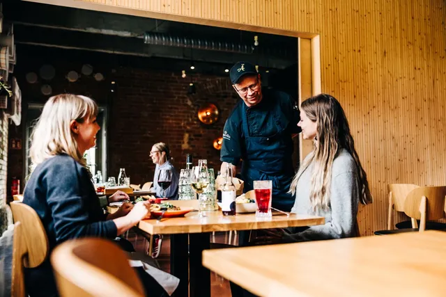 Äärellä kuppi + kattila