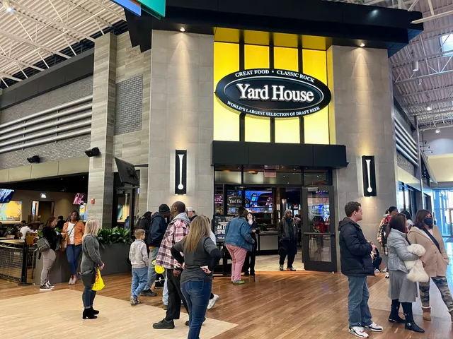 Yard House