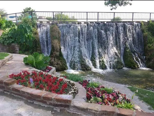 place image
