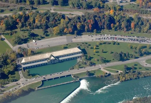 Niagara Parks Power Station + The Tunnel